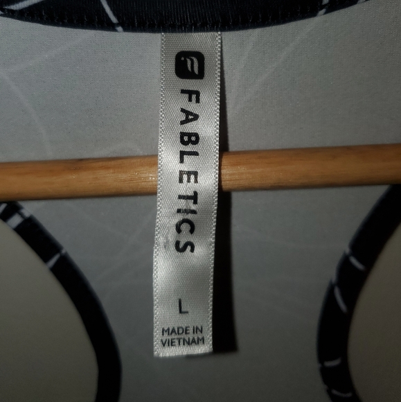 Fabletics Mary Tank Vented/Mesh Black White L - Picture 8 of 9